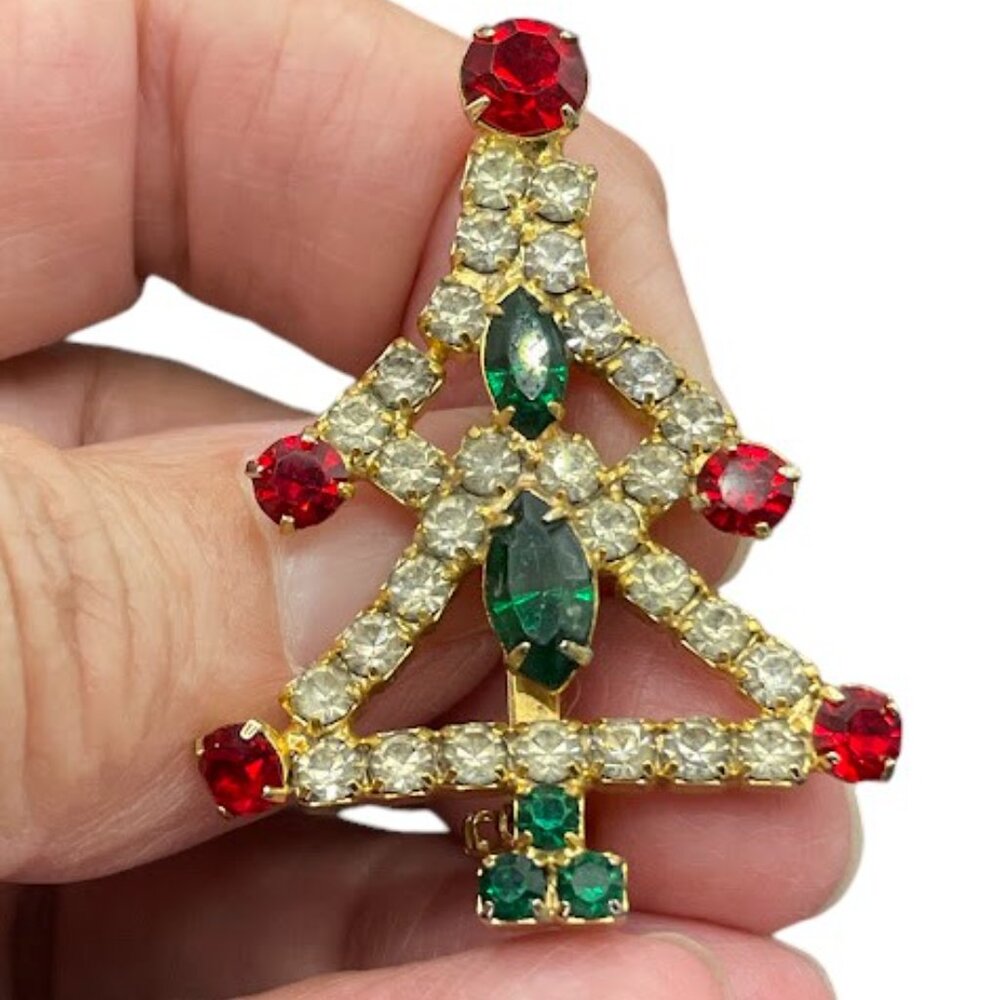 Vintage Christmas Tree Brooch Pin Open Work Prong-Set Colored & Clear Rhinestone - Picture 2 of 7